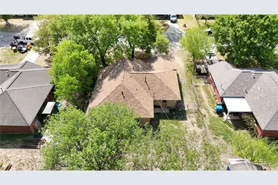 1311 Monte Vista Drive, Lockhart, TX 78644 - Photo 5