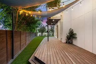 5601 Jackie Robinson St, Austin, TX 78721 - Photo 37