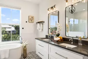 5601 Jackie Robinson St, Austin, TX 78721 - Photo 21