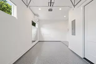 5601 Jackie Robinson St, Austin, TX 78721 - Photo 31
