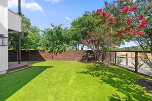 5601 Jackie Robinson St, Austin, TX 78721 - Photo 35