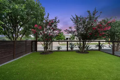 5601 Jackie Robinson Street #1, Austin, TX 78721 - Photo 39