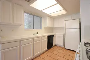 9002 Sanger Dr, Austin, TX 78748 - Photo 7