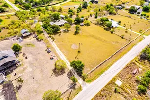2411 Rohde Rd, Kyle, TX 78640 - Photo 35