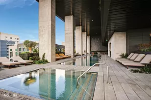 610 Davis St, Austin, TX 78701 - Photo 17