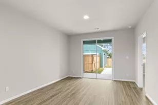 115 Cherry Blossom Ln, Taylor, TX 76574 - Photo 5