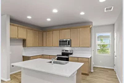 115 Cherry Blossom Lane, Taylor, TX 76574 - Photo 9