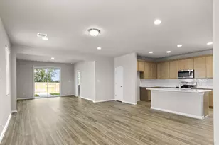 115 Cherry Blossom Ln, Taylor, TX 76574 - Photo 11