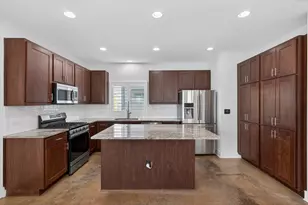 2005 Sager Dr, Austin, TX 78741 - Photo 7