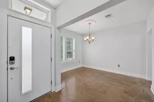 2005 Sager Dr, Austin, TX 78741 - Photo 11