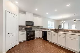 221 Auburn St, Kyle, TX 78640 - Photo 15