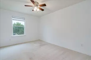 401 Waterleaf Blvd, Kyle, TX 78640 - Photo 19