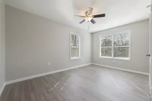 4806 Pecan Springs Rd, Austin, TX 78723 - Photo 23