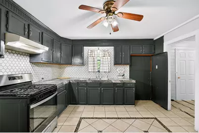 204 Taylor Street, Hutto, TX 78634 - Photo 7