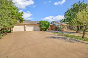 85 Brookhollow Dr, Wimberley, TX 78676 - Photo 1