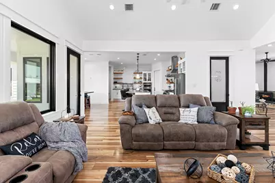 5925 County Road 236 Road, Liberty Hill, TX 78642 - Photo 13