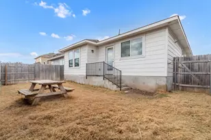 460 Delta Crst, Maxwell, TX 78656 - Photo 17