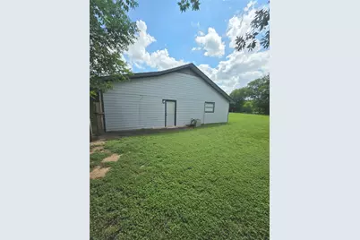 15208 Spring Hill Lane, Pflugerville, TX 78660 - Photo 27