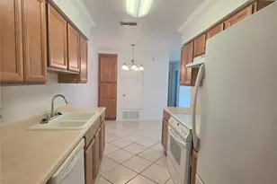 15208 Spring Hill Ln, Pflugerville, TX 78660 - Photo 7