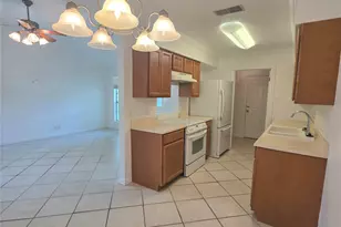 15208 Spring Hill Ln, Pflugerville, TX 78660 - Photo 13