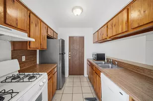 12002 Arrowwood Dr, Austin, TX 78727 - Photo 13