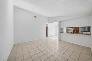 12002 Arrowwood Dr, Austin, TX 78727 - Photo 11