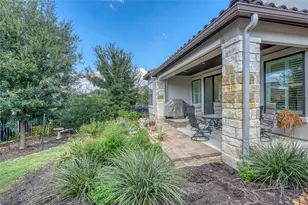 110 Rivalto Dr, Horseshoe Bay, TX 78657 - Photo 31