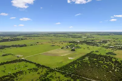 1000 County Road 215, Florence, TX 76527 - Photo 5