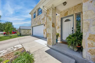 643 Shadow Creek Boulevard, Buda, TX 78610 - Photo 3