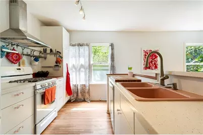 4407 Lareina Drive, Austin, TX 78745 - Photo 7