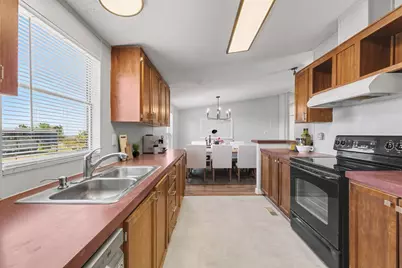 930 County Road 224, Florence, TX 76527 - Photo 7