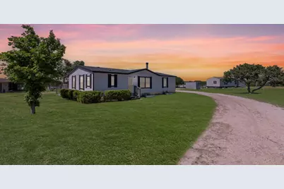 930 County Road 224, Florence, TX 76527 - Photo 5