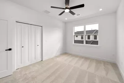 1500 Sylvan Glade #1B, Austin, TX 78745 - Photo 19
