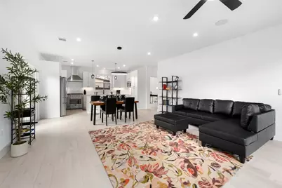 1500 Sylvan Glade #1B, Austin, TX 78745 - Photo 5
