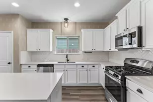 2625 Brand Iron Dr, San Marcos, TX 78666 - Photo 19