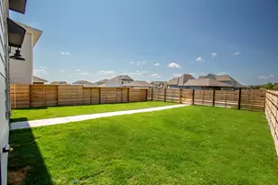 331 Bugbee, Kyle, TX 78640 - Photo 19