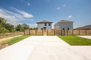 331 Bugbee, Kyle, TX 78640 - Photo 21