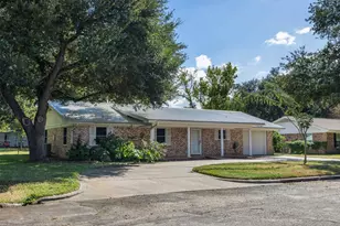 113 North Ave, Lexington, TX 78947 - Photo 1