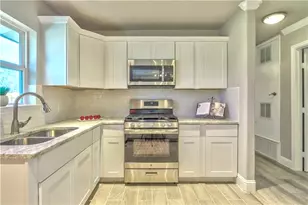 12504 Limerick Ave, Austin, TX 78727 - Photo 17