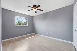 6406 Chimney Creek Cir, Austin, TX 78723 - Photo 19
