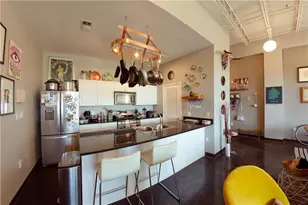 2401 E 6th St, Austin, TX 78702 - Photo 3
