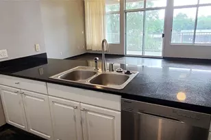 2401 E 6th St, Austin, TX 78702 - Photo 7
