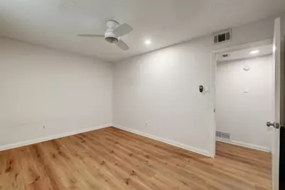 1302 E Saint Johns Avenue #A, Austin, TX 78752 - Photo 19