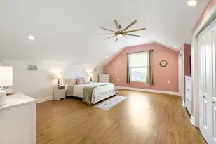 210 Battleground Cir, Taylor, TX 76574 - Photo 17