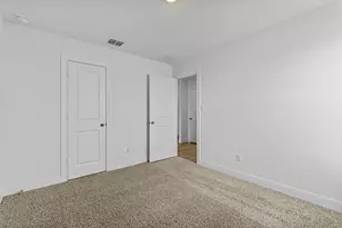 119 Union Pacific Dr, Cedar Creek, TX 78612 - Photo 11