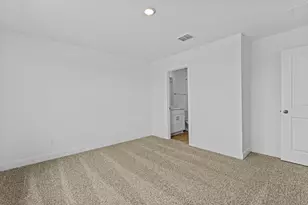 119 Union Pacific Dr, Cedar Creek, TX 78612 - Photo 13