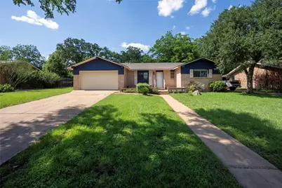 807 Country Club Road, Georgetown, TX 78628 - Photo 1