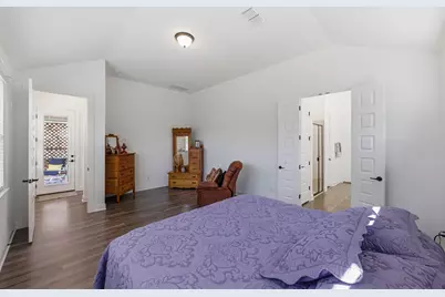 602 Jefferson Drive, Kyle, TX 78640 - Photo 17