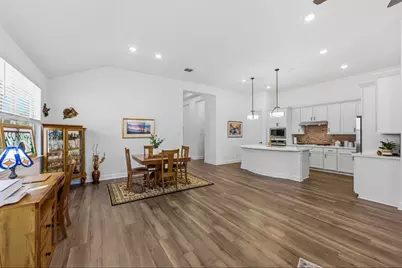 602 Jefferson Drive, Kyle, TX 78640 - Photo 9