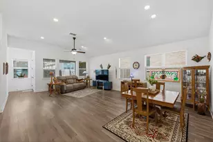 602 Jefferson Dr, Kyle, TX 78640 - Photo 3